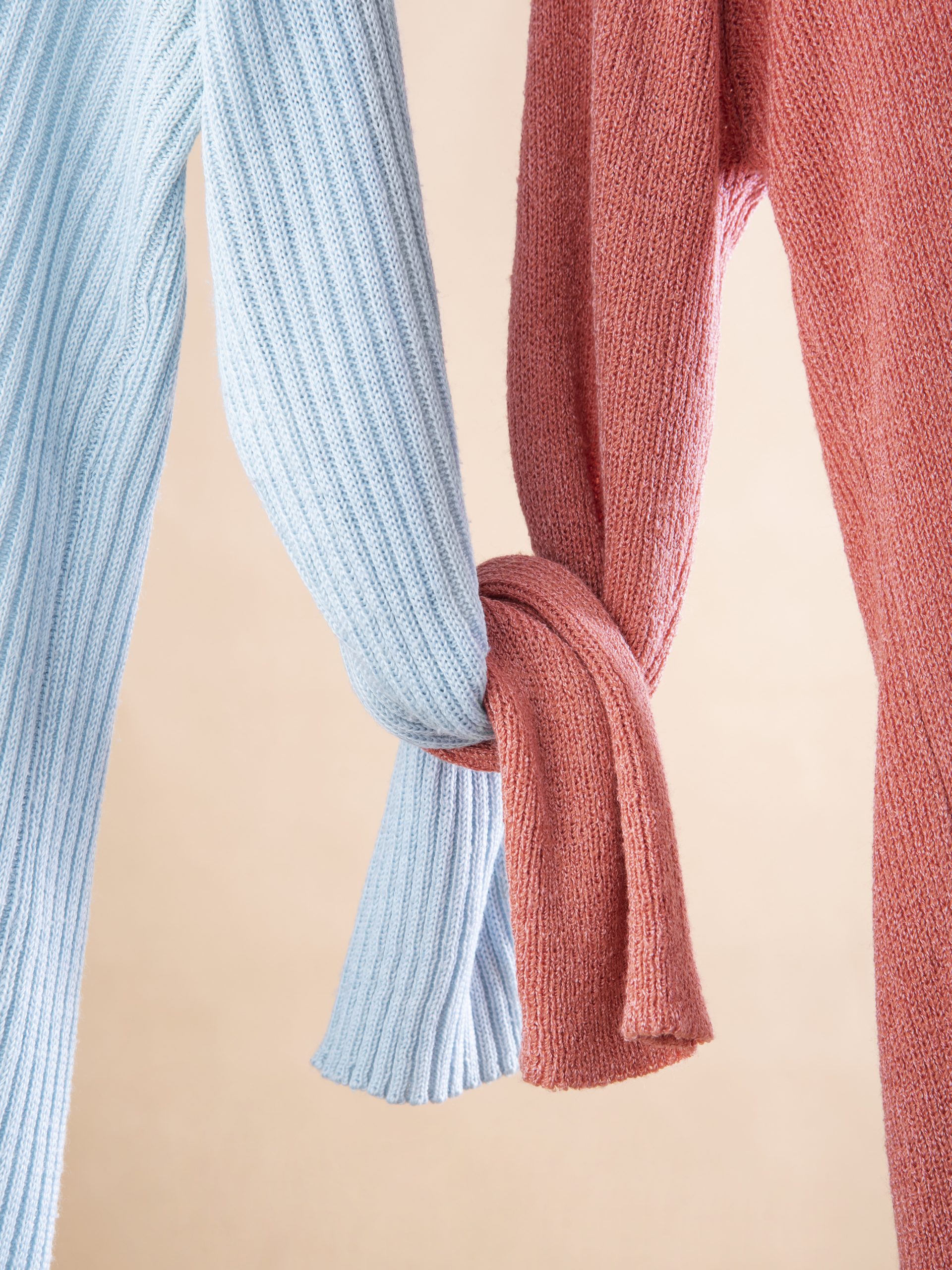 la guida completa su come fare il bucato e come stirare vestiti delicati come lana seta e lino